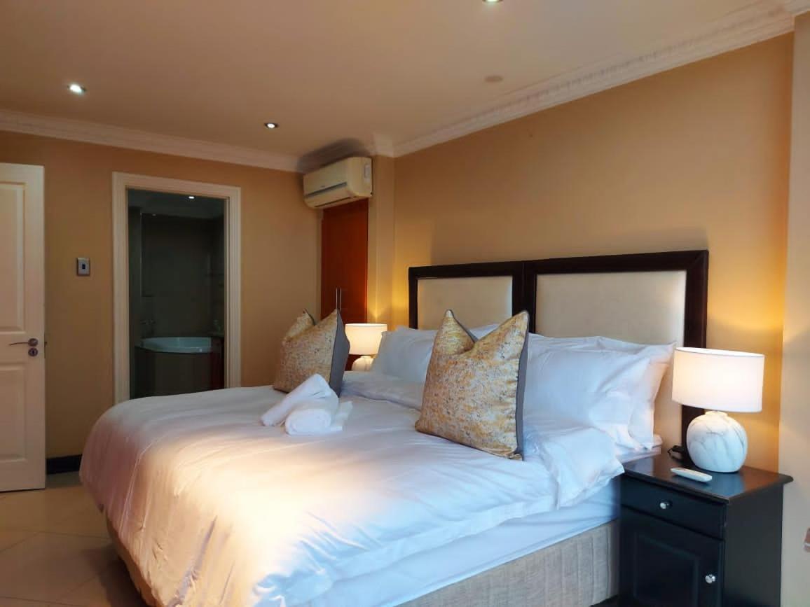 Ocean Sunrise At The Sails - Durban Point Waterfront Appartement Buitenkant foto