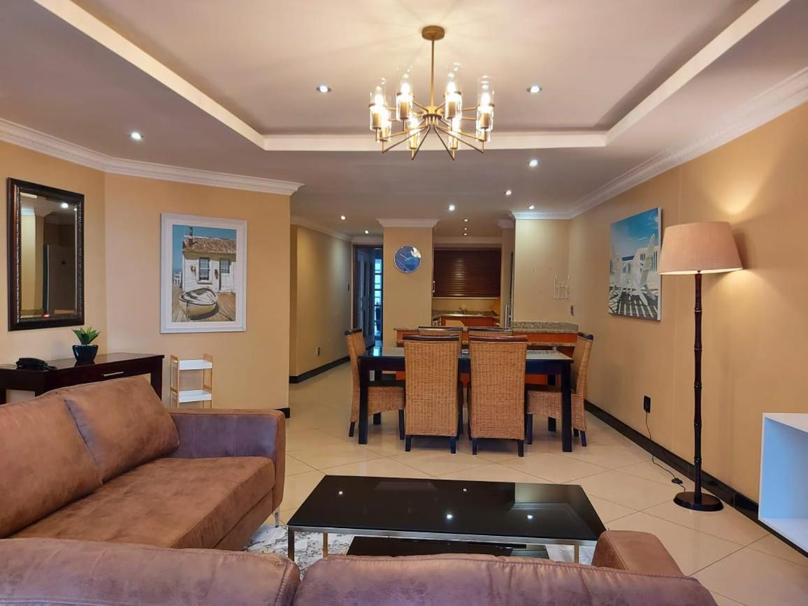 Ocean Sunrise At The Sails - Durban Point Waterfront Appartement Buitenkant foto