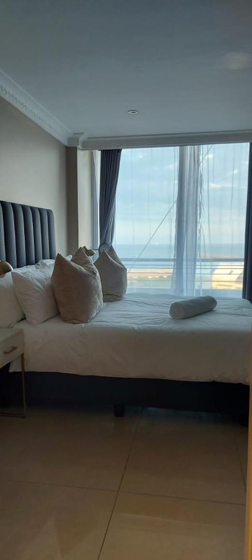 Ocean Sunrise At The Sails - Durban Point Waterfront Appartement Buitenkant foto