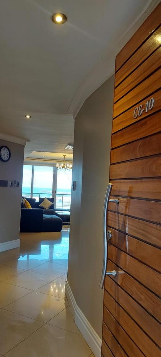 Ocean Sunrise At The Sails - Durban Point Waterfront Appartement Buitenkant foto